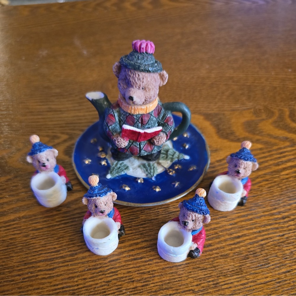 Winter Bears Miniature Tea Set 6 Piece Teapot Cups Plate Resin 1995‎ Vintage